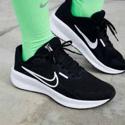 downshifter 13 w<NIKE Clearance