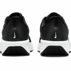 quest 6 w<NIKE