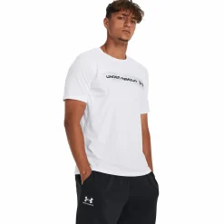 ua camo chest stripe ss-blk m<UNDER ARMOUR Hot